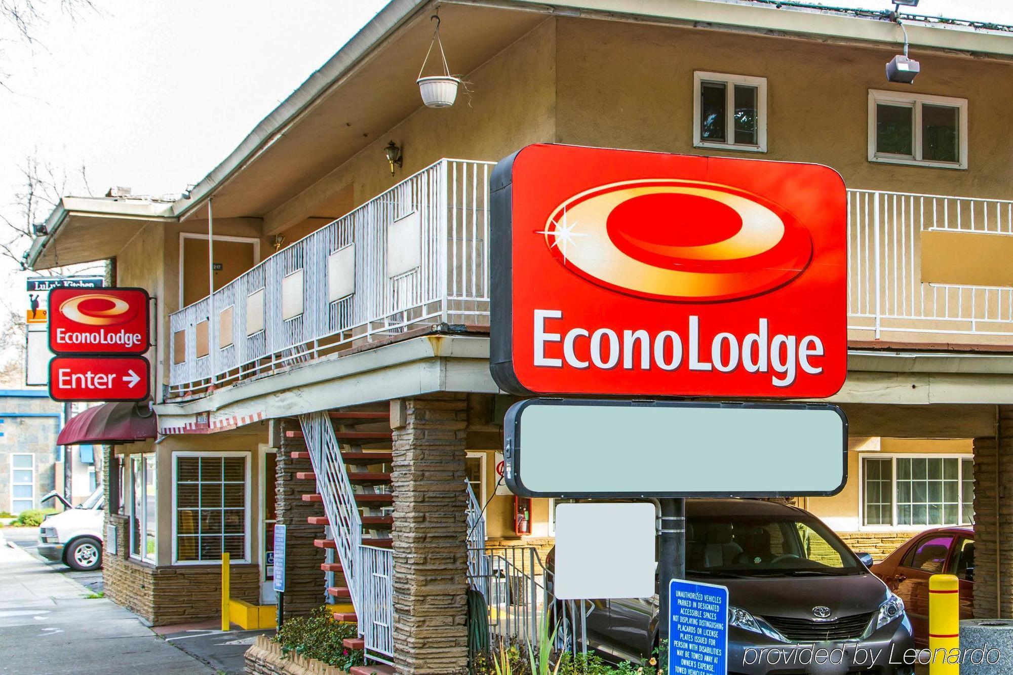 Econo Lodge Sacramento Convention Center Екстер'єр фото